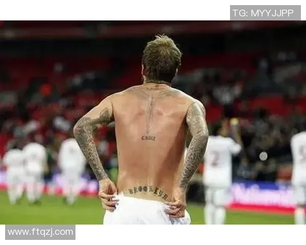 足球明星卡卡独特纹身图案解析与背后的故事分享